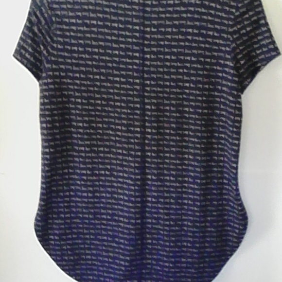 Old Navy Large Blue Top - Picture 2 of 8
